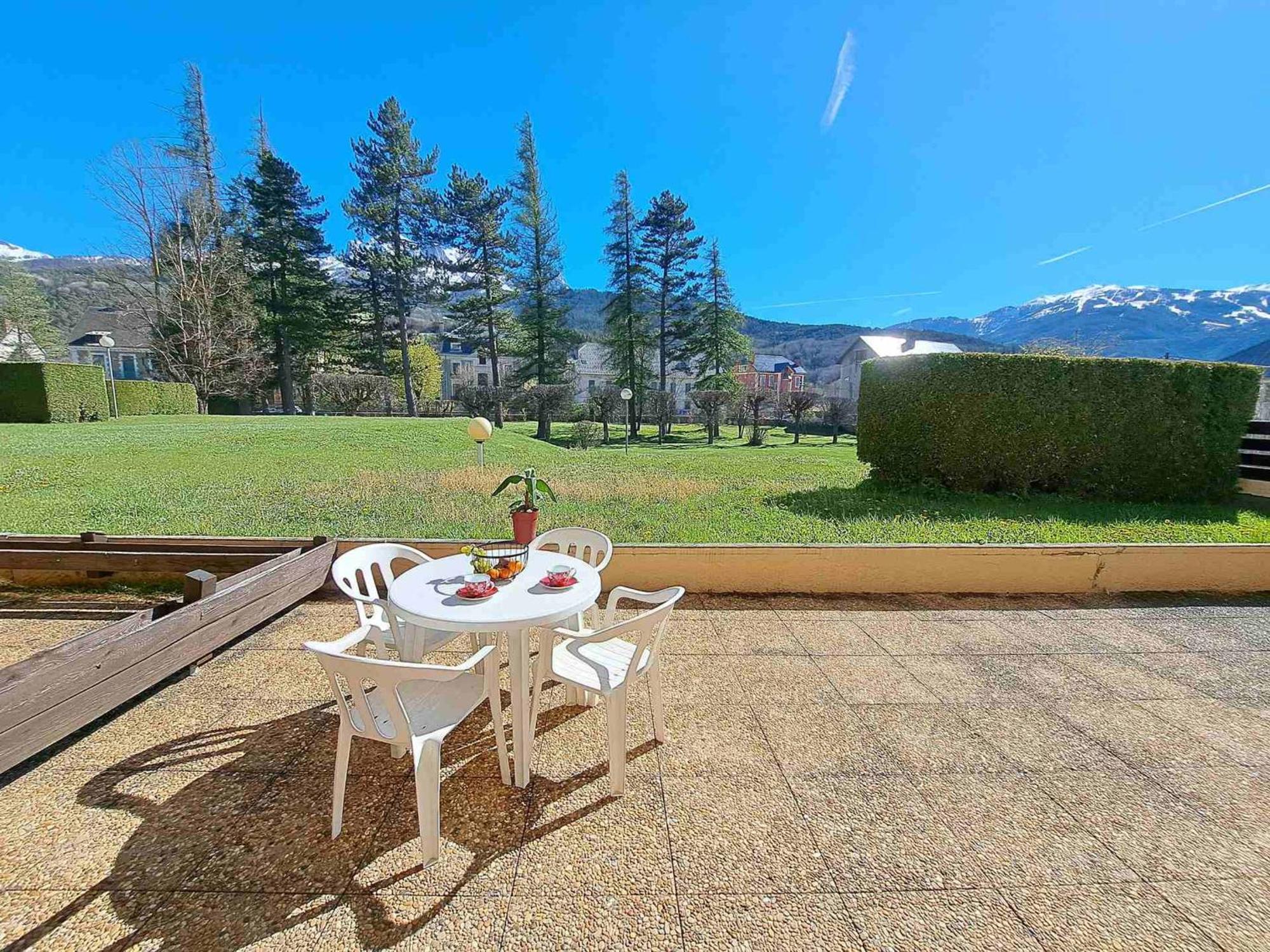 T2 Centre Barcelonnette Avec Garage, Terrasse Et Parc Prive - Fr-1-165A-101 Apartment Exterior photo